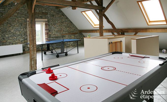 Vakantiehuis in Redu voor 28 personen in de Ardennen