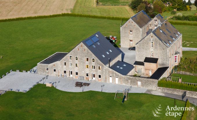 Luxe villa in Rochefort voor 48 personen in de Ardennen