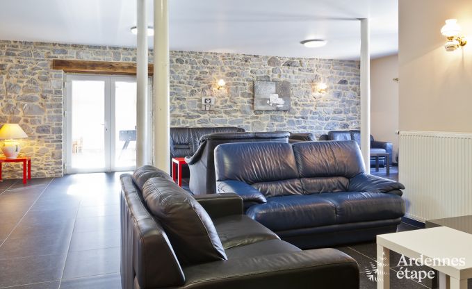 Luxe villa in Rochefort voor 48 personen in de Ardennen