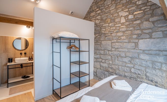 Charmant vakantiehuis met kicker, biljart, haard en privtuin in Rochefort: geschikt voor 6 personen