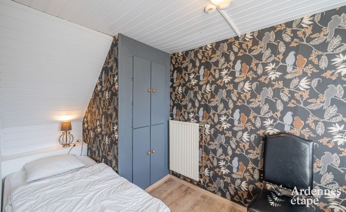 Grote vakantiewoning in Rochefort: comfortabel verblijf voor 26 personen met sauna en priv�tuin in de Ardennen