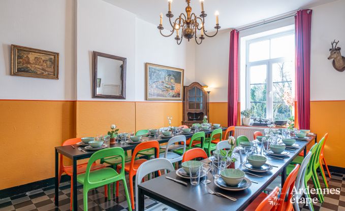 Grote vakantiewoning in Rochefort: comfortabel verblijf voor 26 personen met sauna en priv�tuin in de Ardennen