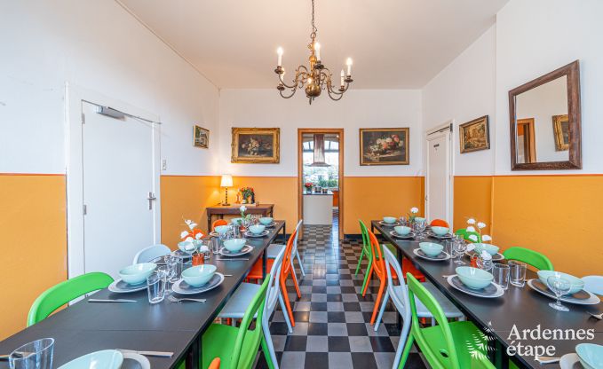 Grote vakantiewoning in Rochefort: comfortabel verblijf voor 26 personen met sauna en priv�tuin in de Ardennen