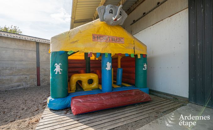 Vakantiehuis in Rochefort voor 18 personen in de Ardennen