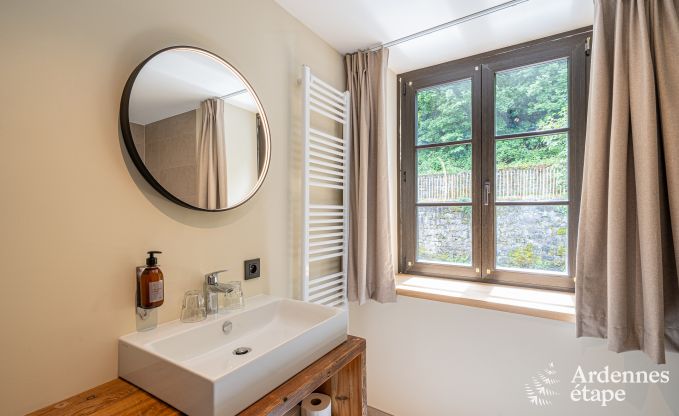 Grote vakantiewoning in Rochefort voor 25 personen met 11 slaapkamers, 11 badkamers, sauna en bar