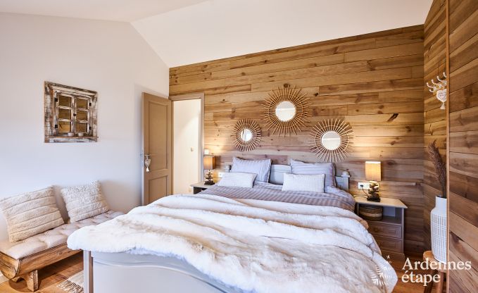 Gezellige vakantiewoning in Rochehaut voor 6-7 personen met jacuzzi, privtuin en nabij wandelroutes