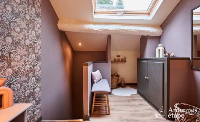 Gezellige vakantiewoning in Rochehaut voor 6-7 personen met jacuzzi, privtuin en nabij wandelroutes