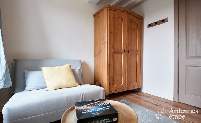 Gezellige vakantiewoning in Rochehaut voor 6-7 personen met jacuzzi, privtuin en nabij wandelroutes