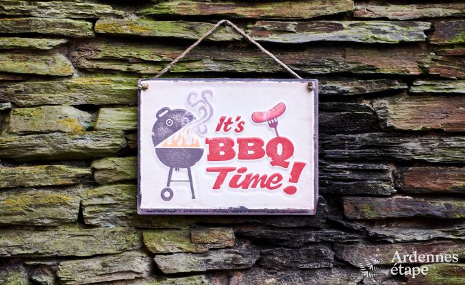 Gezellige vakantiewoning in Rochehaut voor 6-7 personen met jacuzzi, privtuin en nabij wandelroutes