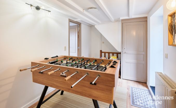 Gezellige vakantiewoning in Rochehaut voor 6-7 personen met jacuzzi, privtuin en nabij wandelroutes