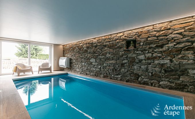 Luxe verblijf in de Ardennen: High-end villa in Sint-Hubert voor 6 personen met zwembad en dichtbij de natuur