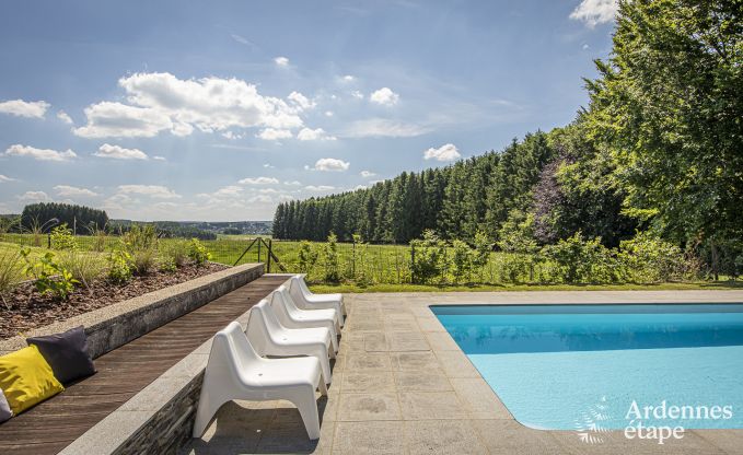 Vakantiehuis voor 8 personen met buitenzwembad in de Ardennen (Saint-Hubert)