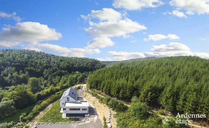 Luxe villa in Saint- Hubert voor 18/20 personen in de Ardennen