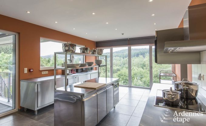 Luxe villa in Saint- Hubert voor 18/20 personen in de Ardennen