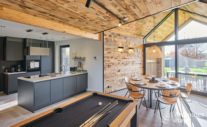 Vakantiewoning in Saint-Hubert: comfortabele accommodatie voor 6 personen met sauna, speelkamer en priv�tuin in de Ardennen