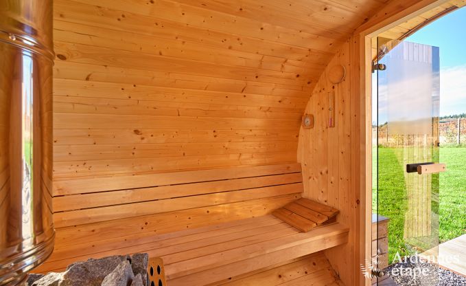 Vakantiewoning in Saint-Hubert: comfortabele accommodatie voor 6 personen met sauna, speelkamer en priv�tuin in de Ardennen
