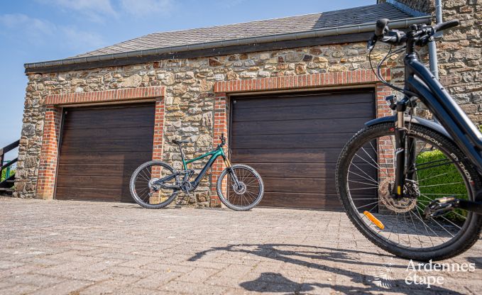 Vakantiehuis in Saint-Hubert voor 15 personen in de Ardennen