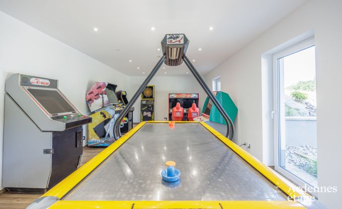 Vakantiehuis in Saint L�ger voor 14 personen in de Ardennen