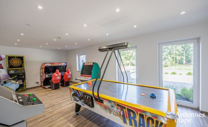 Vakantiehuis in Saint L�ger voor 14 personen in de Ardennen