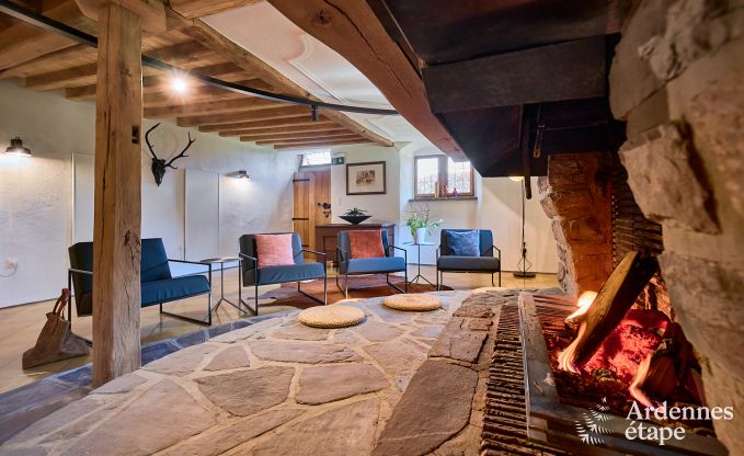Charmante vakantiewoning in Saint-Vith voor 6 personen met sauna, privtuin en open haard