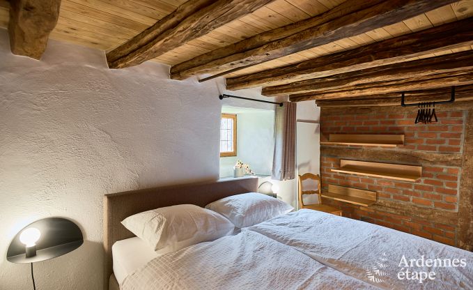 Charmante vakantiewoning in Saint-Vith voor 6 personen met sauna, privtuin en open haard