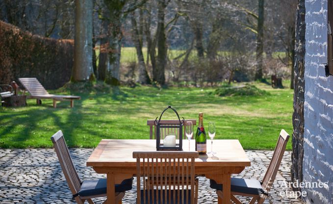 Charmante vakantiewoning in Saint-Vith voor 6 personen met sauna, priv�tuin en open haard