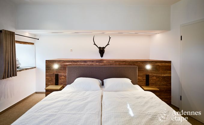 Charmante vakantiewoning in Saint-Vith voor 6 personen met sauna, priv�tuin en open haard