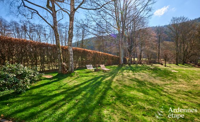 Charmante vakantiewoning in Saint-Vith voor 6 personen met sauna, priv�tuin en open haard