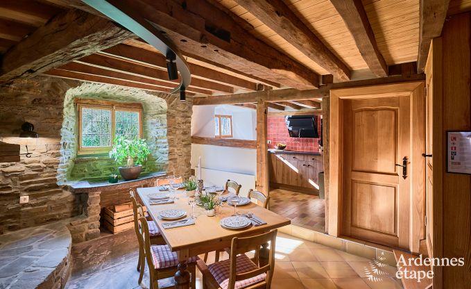 Charmante vakantiewoning in Saint-Vith voor 6 personen met sauna, priv�tuin en open haard