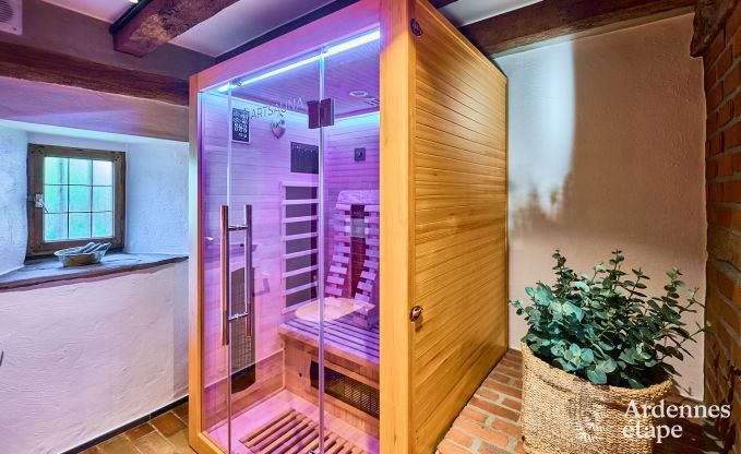 Charmante vakantiewoning in Saint-Vith voor 6 personen met sauna, priv�tuin en open haard