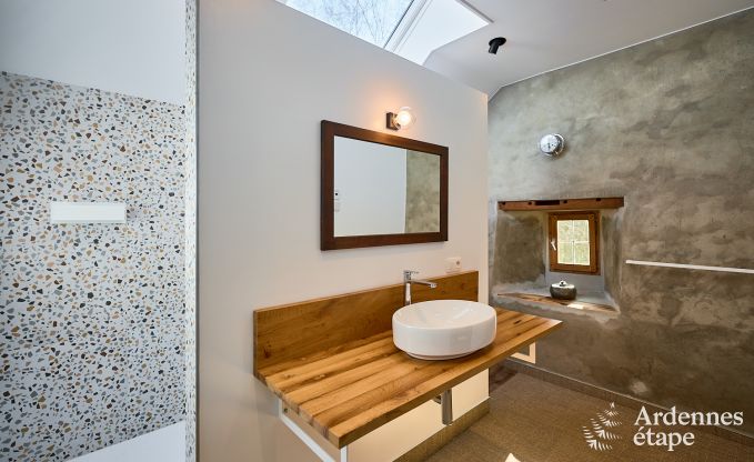 Charmante vakantiewoning in Saint-Vith voor 6 personen met sauna, priv�tuin en open haard