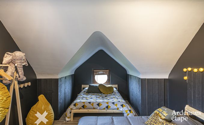 Villa in Sainte-Ode voor 14 personen met zwembad, hottub, sauna, bar en cinema