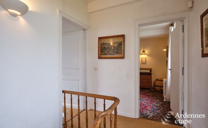 Charmant vakantieverblijf in het bijgebouw van een kasteel  in Sars-la-Bruy�re, Ardennen