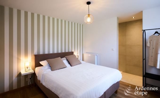 Vakantiehuis Sippenaeken: charmant verblijf voor 15 personen met jacuzzi en priv�tuin in de Ardennen