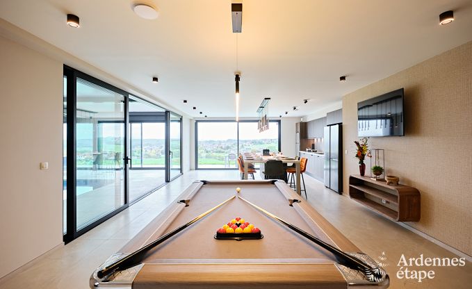 Ultramoderne villa in Somme-Leuze voor 12 personen met binnenzwembad, sauna en privtuin