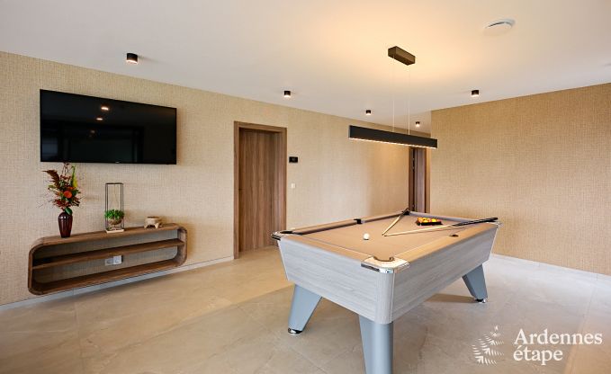 Ultramoderne villa in Somme-Leuze voor 12 personen met binnenzwembad, sauna en privtuin