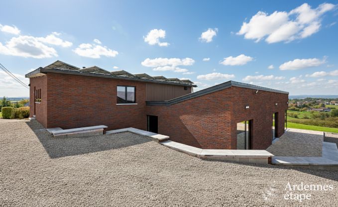 Ultramoderne villa in Somme-Leuze voor 12 personen met binnenzwembad, sauna en privtuin