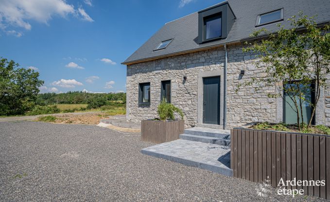 Leuk vakantiehuis in Somme-Leuze, Ardennen