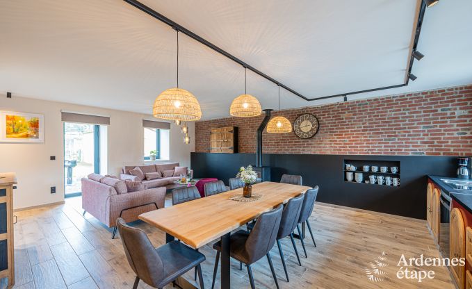 Vakantiewoning met moderne voorzieningen in Somme-Leuze, Ardennen