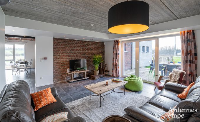 Modern en comfortabel vakantiehuis in Somme-Leuze, Ardennen