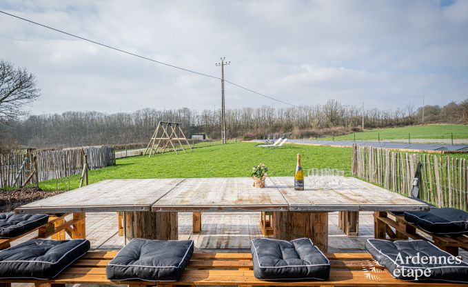 Ruim en comfortabel vakantiehuis in Somme-Leuze, dichtbij Durbuy