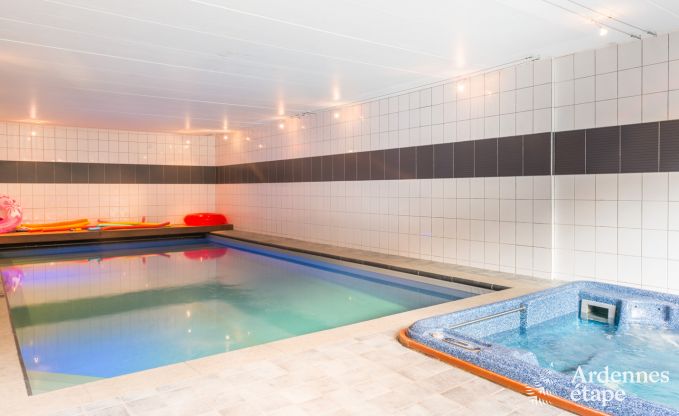 Super villa met verwarmd binnenzwembad en jacuzzi in Spa