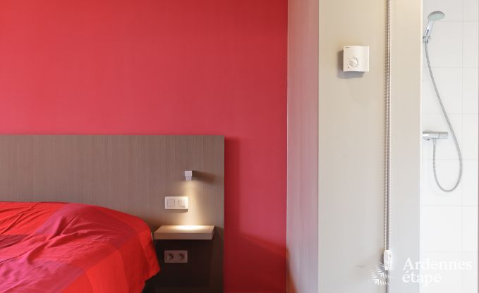 Ruime luxevilla in Spa voor 15 personen met 5 slaapkamers, sauna, buitenzwembad en priv�tuin