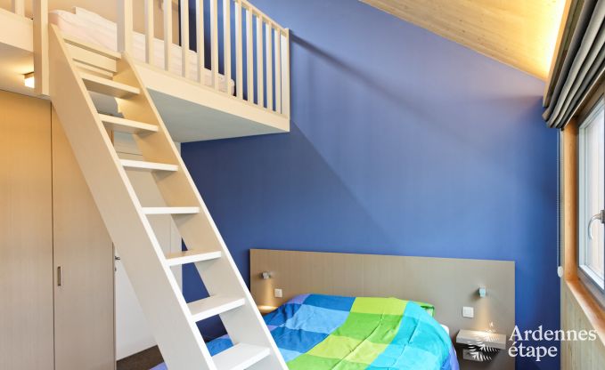 Ruime luxevilla in Spa voor 15 personen met 5 slaapkamers, sauna, buitenzwembad en priv�tuin