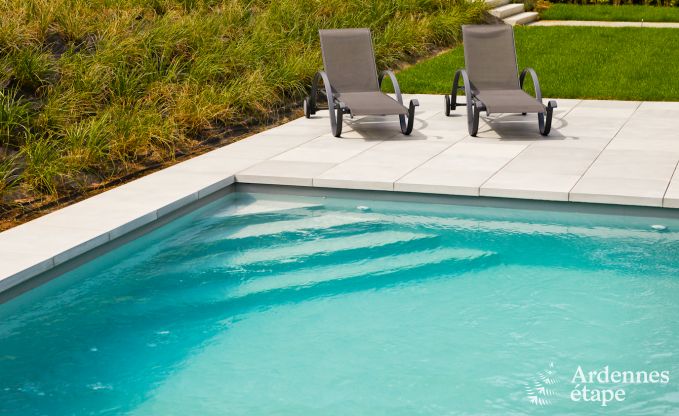 Luxevilla voor 14 pers met tuin, zwembad en wellness in Spa
