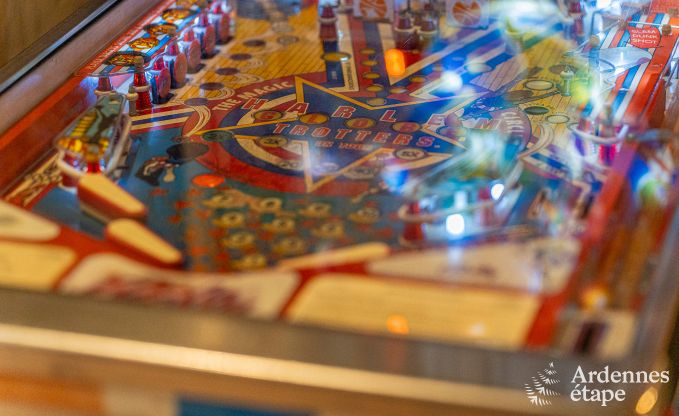 Chalet voor 4 personen in Stavelot met jacuzzi, houtkachel en privterras