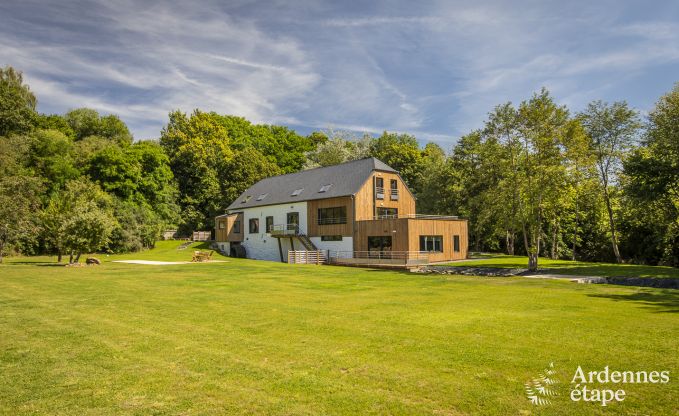 Vakantiehuis in Stavelot voor 12/15 personen in de Ardennen