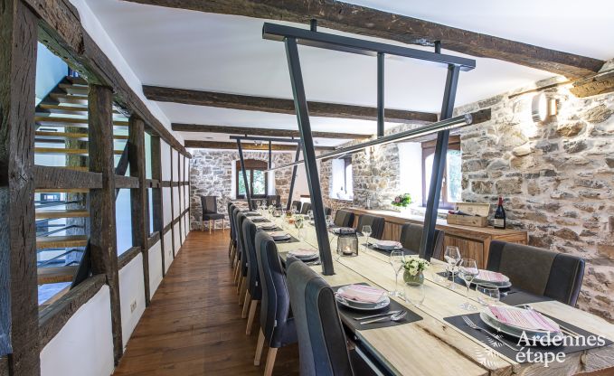 Vakantiehuis in Stavelot voor 12/15 personen in de Ardennen