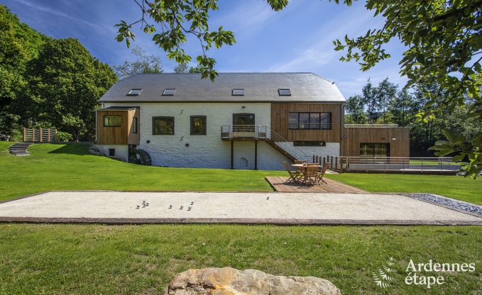 Vakantiehuis in Stavelot voor 12/15 personen in de Ardennen