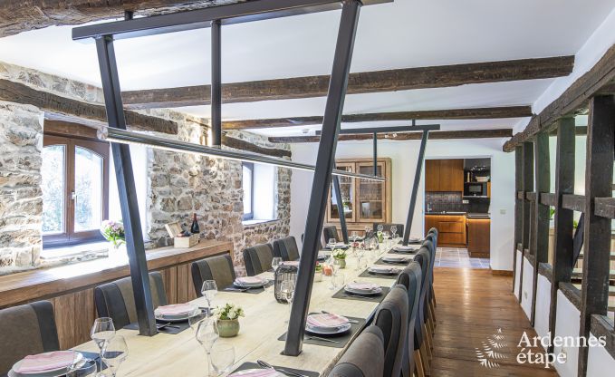 Vakantiehuis in Stavelot voor 12/15 personen in de Ardennen